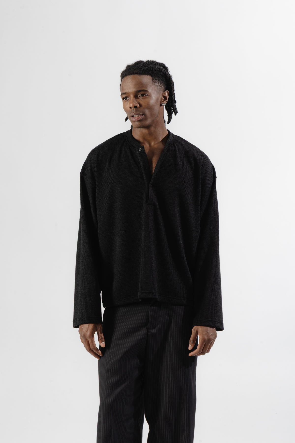 Black Soft Serafino Longsleeve
