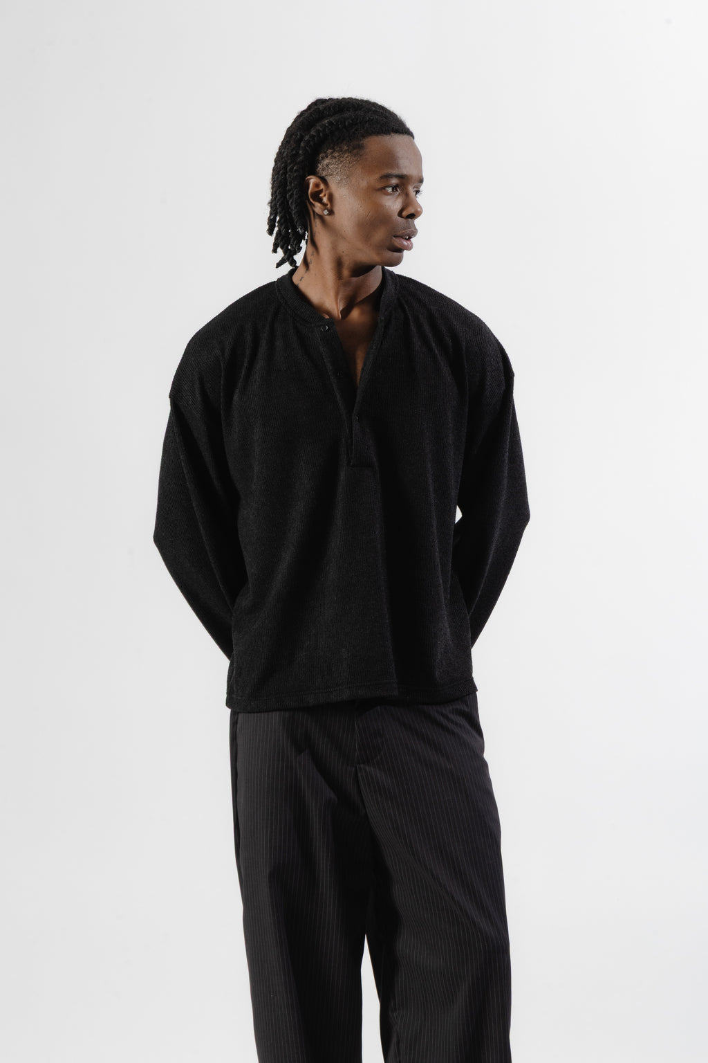 Black Soft Serafino Longsleeve