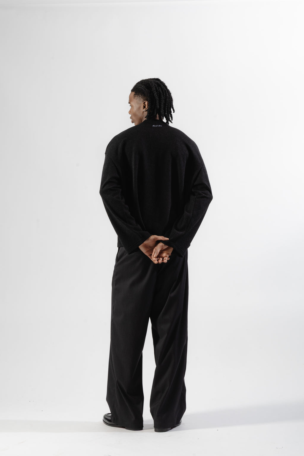 Black Soft Serafino Longsleeve