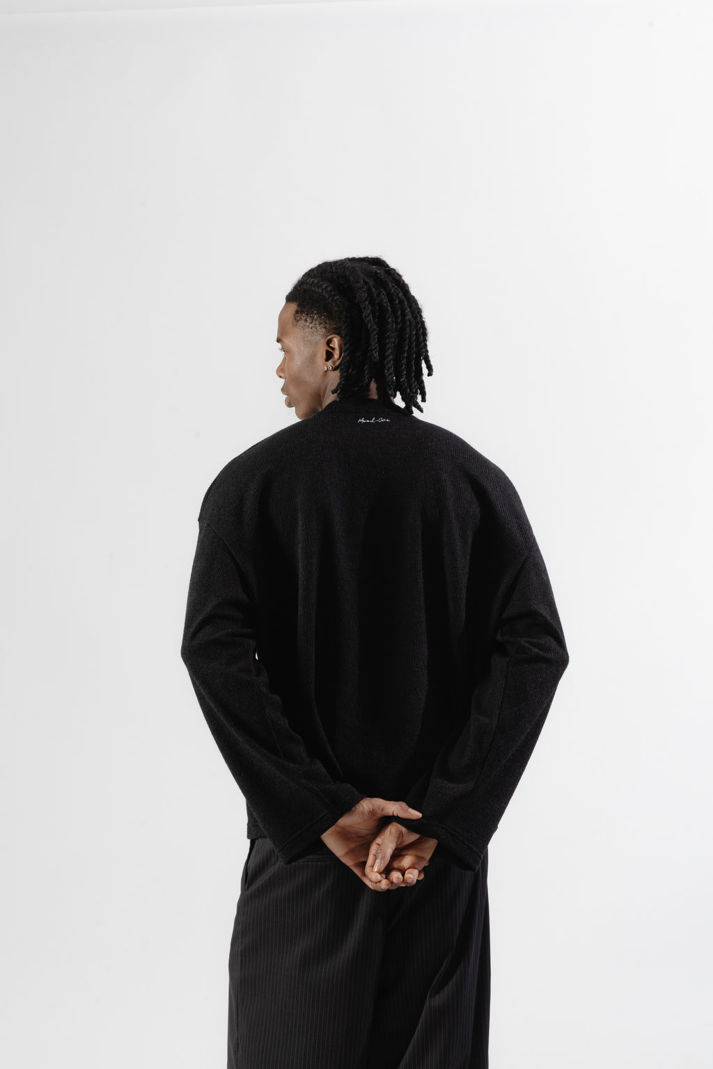 Black Soft Serafino Longsleeve