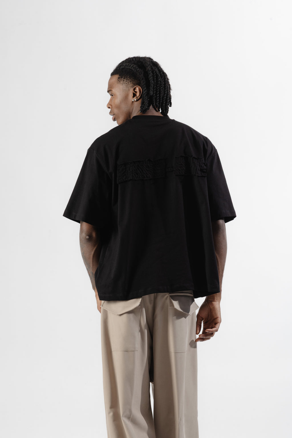 Black Mood-one tee