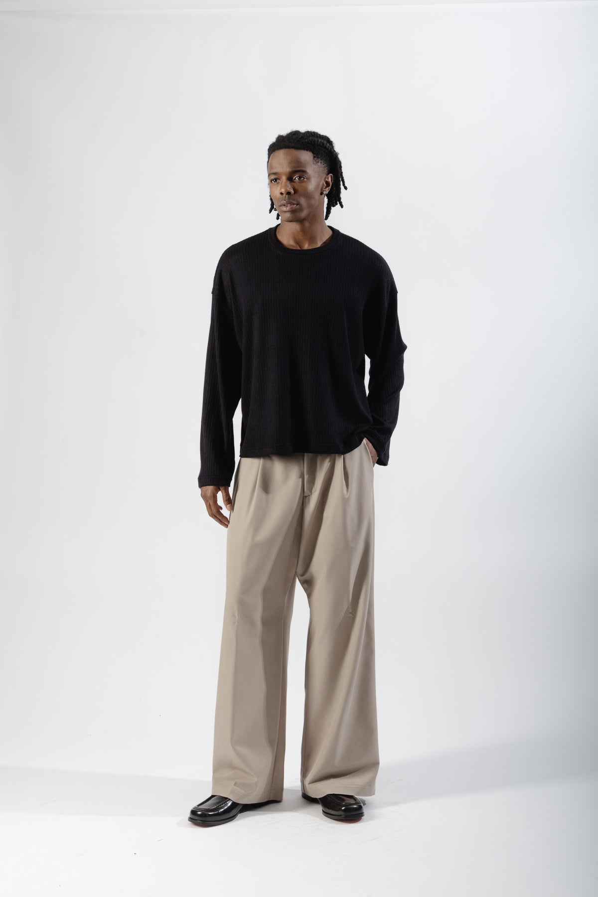 Black Ribbed Longsleeve