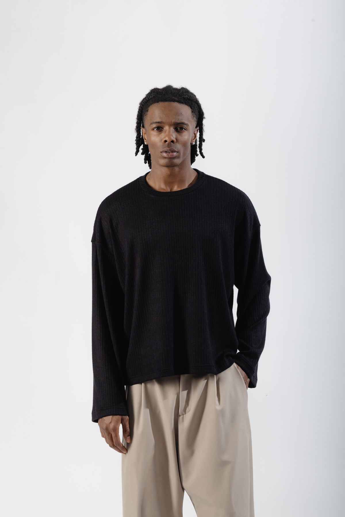 Black Ribbed Longsleeve