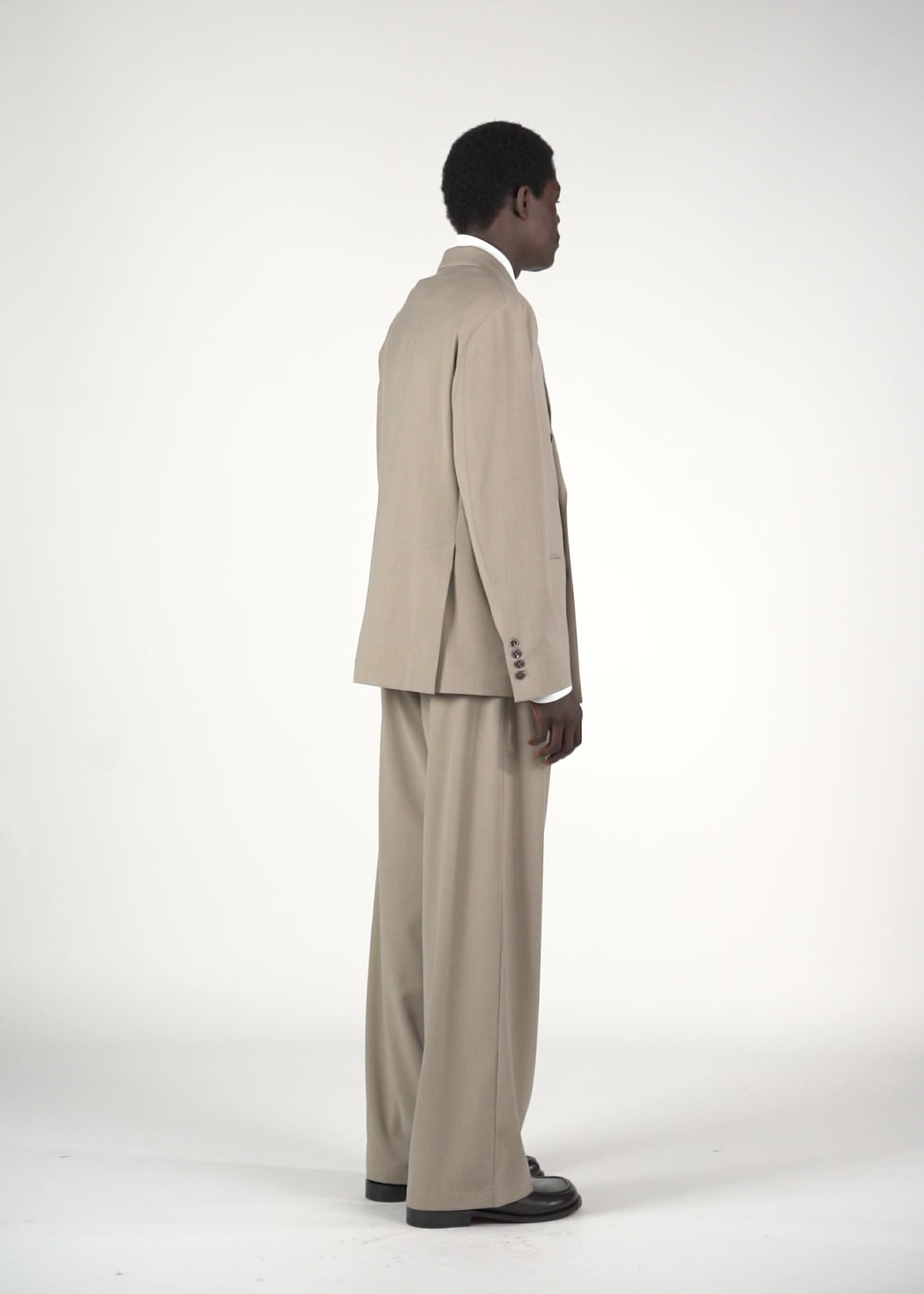 Pantalone baggy sartoriale beige