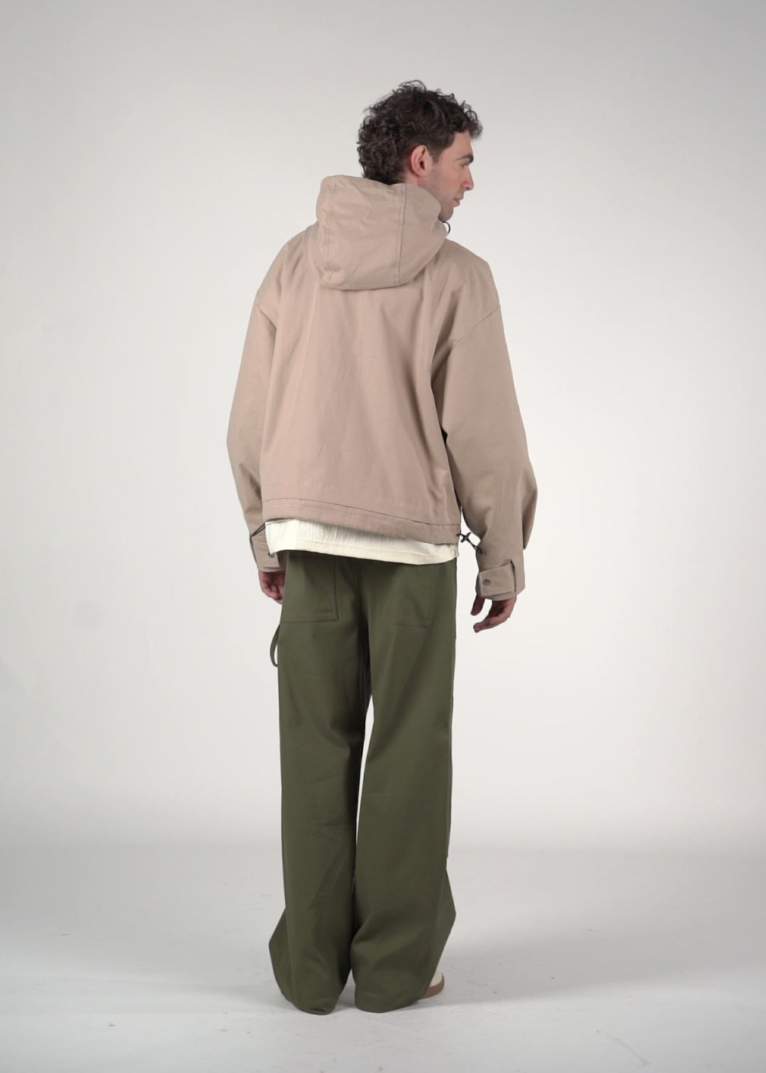 Giacca beige con cappuccio