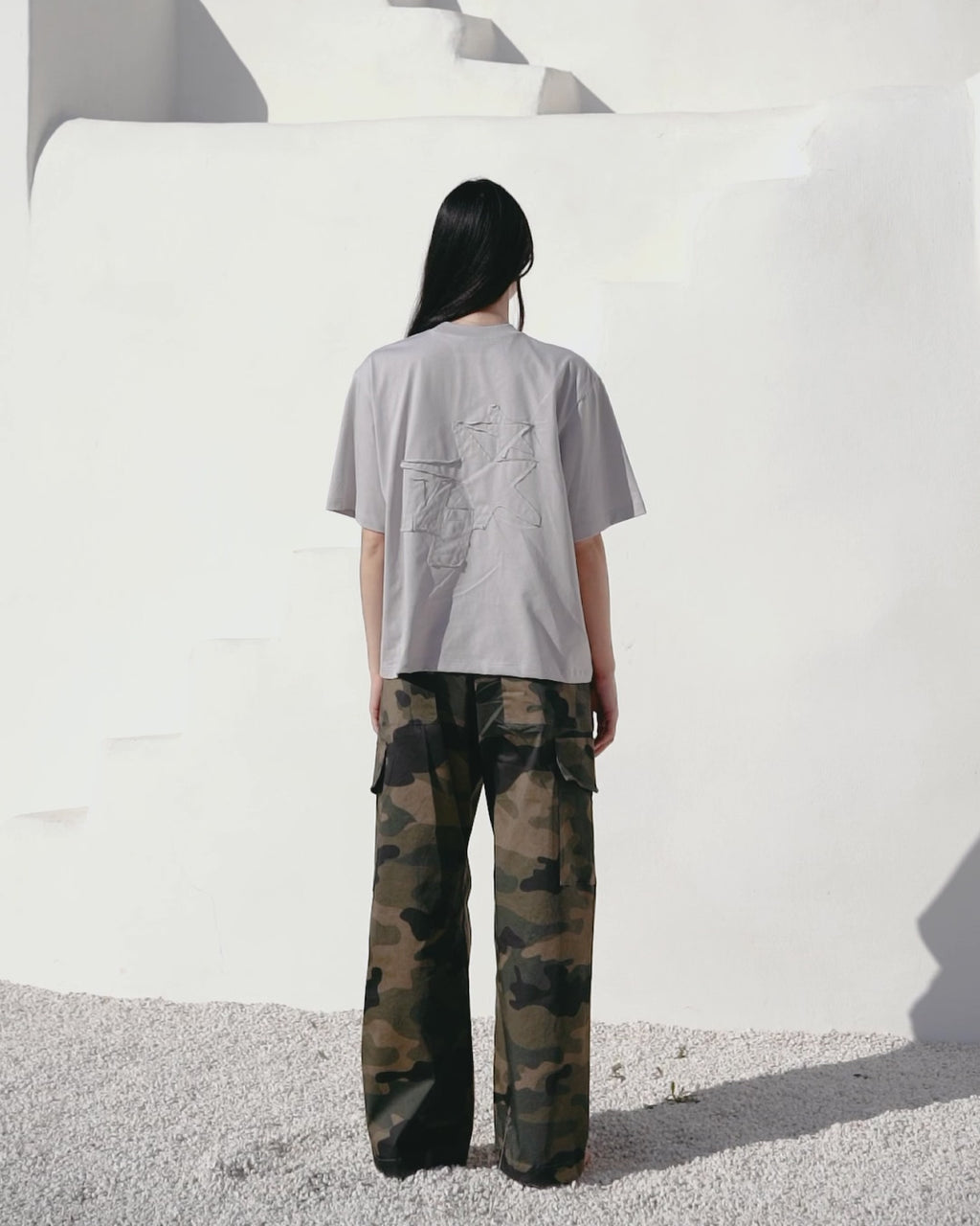 Grey embroidered tee