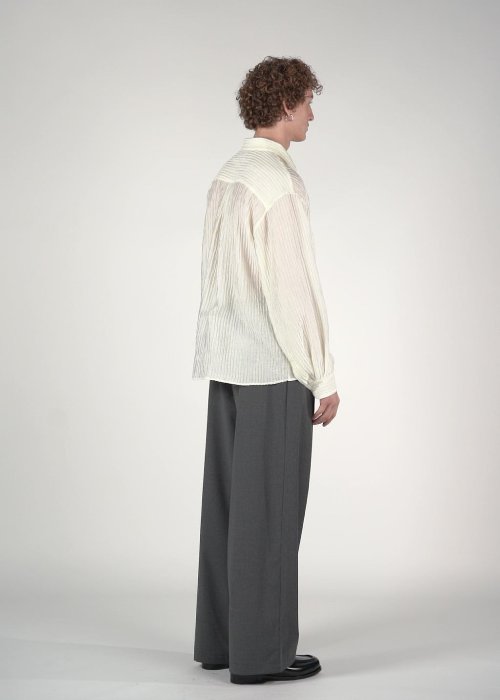 Pantalone baggy sartoriale grigio fresco lana